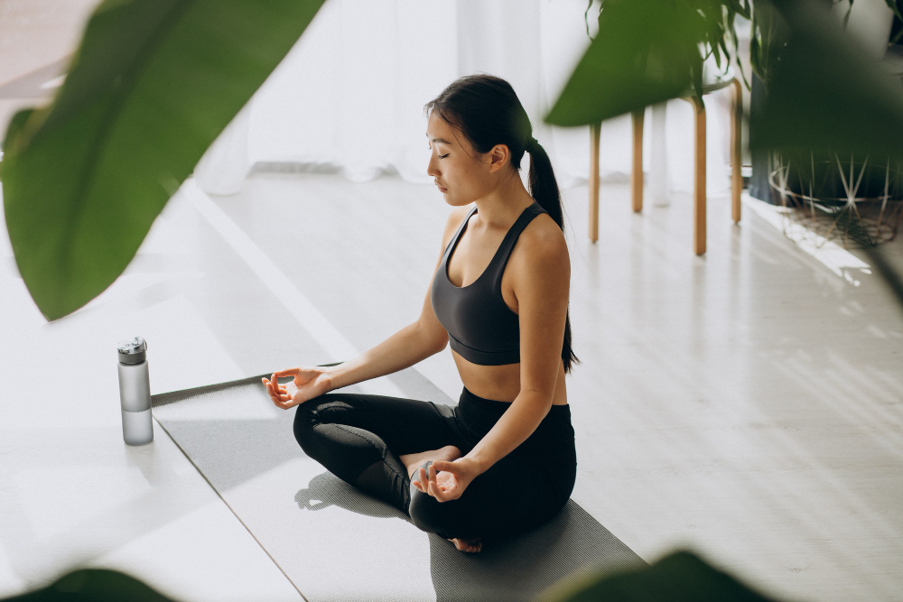 The 2026 Asian Wellness Reset: Smaller Stacks, Smarter Formats, Better Habits